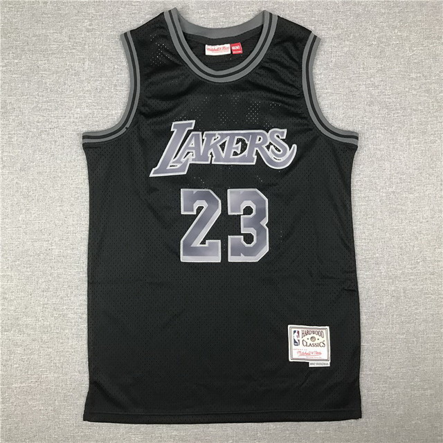 Los Angeles Lakers-282